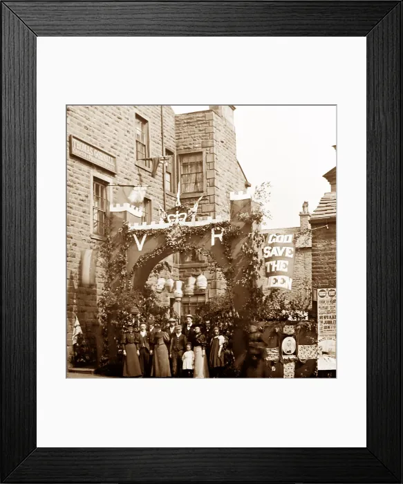 Framed Print : Queen Victoria Diamond Jubiliee, Longholme School Framed Print : Queen Victoria Diamond Jubiliee, Longholme School