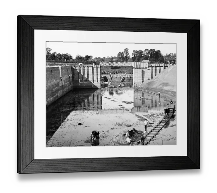 Framed Print : Construction of the Diglis Canal Basin, Worcester Framed Print : Construction of the Diglis Canal Basin, Worcester