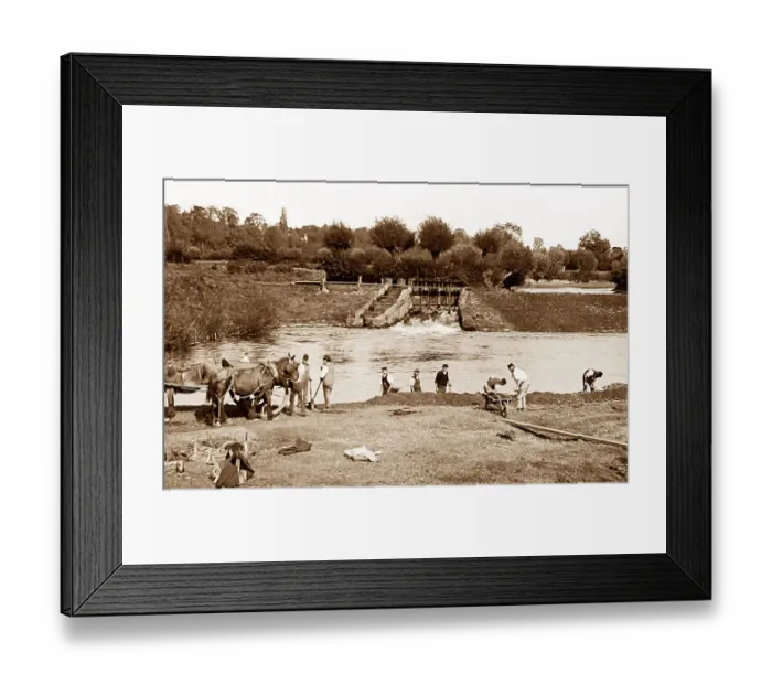 Framed Print : Construction of Diglis canal basin, Worcester Framed Print : Construction of Diglis canal basin, Worcester