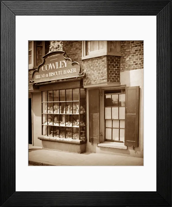 Framed Print : Cowley Old Bun Shop, Brighton Framed Print : Cowley Old Bun Shop, Brighton