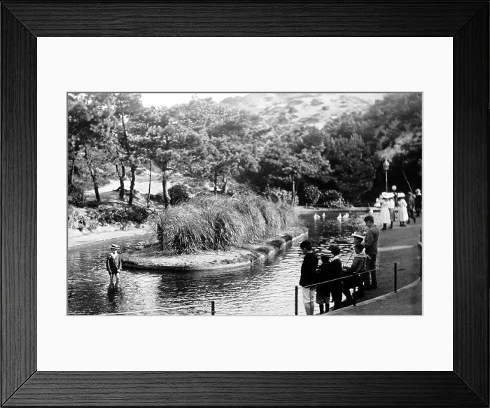 Framed Print : Boscombe Chine