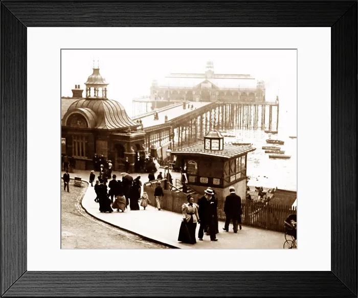Framed Print : Southend Pier, Victorian period Framed Print : Southend Pier, Victorian period