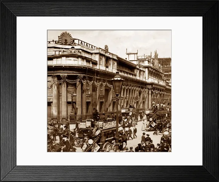 Framed Print : Bank of England decorated for Queen Victoria Jubilee Framed Print : Bank of England decorated for Queen Victoria Jubilee