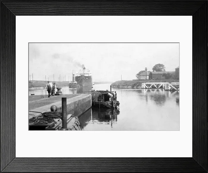 Framed Print : Latchford Locks, Manchester Ship Canal Framed Print : Latchford Locks, Manchester Ship Canal