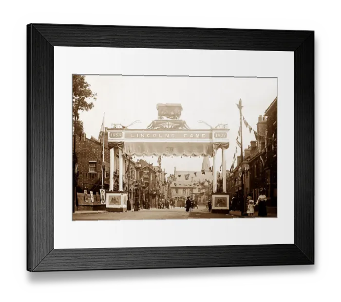 Framed Print : Lincoln Fame Arch in 1907 Framed Print : Lincoln Fame Arch in 1907