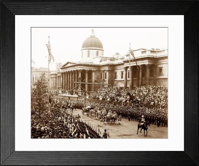 Framed Print : Queen Victoria Diamond Jubilee, Trafalgar Square Framed Print : Queen Victoria Diamond Jubilee, Trafalgar Square