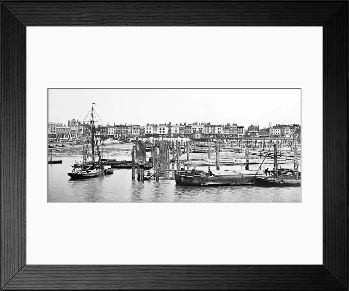 Framed Print : The Hard, Portsmouth, Victorian period Framed Print : The Hard, Portsmouth, Victorian period