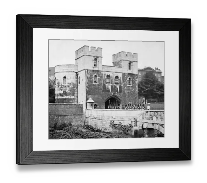 Framed Print : Middle Tower, Tower of London Framed Print : Middle Tower, Tower of London