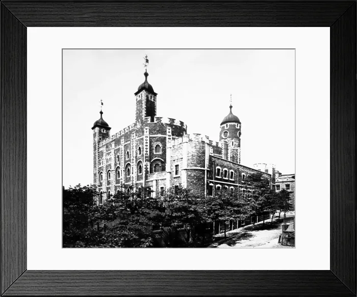 Framed Print : Tower of London Framed Print : Tower of London
