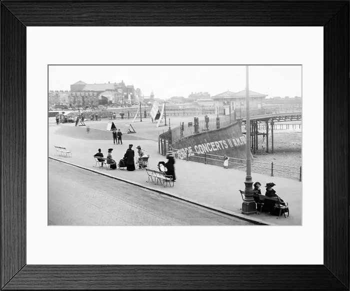 Framed Print : Pier entrance, Blackpool Framed Print : Pier entrance, Blackpool