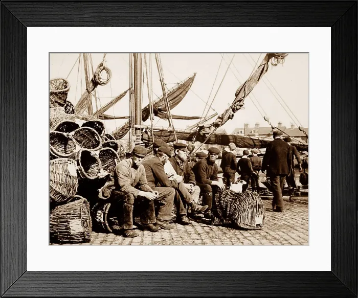 Framed Print : Herring fishing, Great Yarmouth Framed Print : Herring fishing, Great Yarmouth