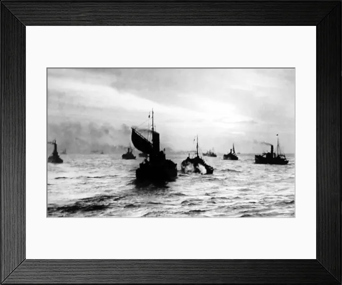 Framed Print : Herring fishing, Great Yarmouth Framed Print : Herring fishing, Great Yarmouth