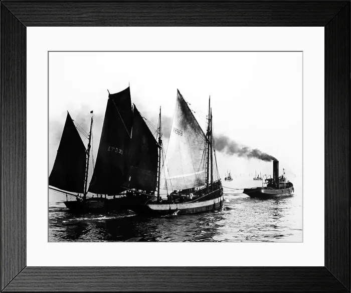 Framed Print : Herring fishing, Great Yarmouth Framed Print : Herring fishing, Great Yarmouth