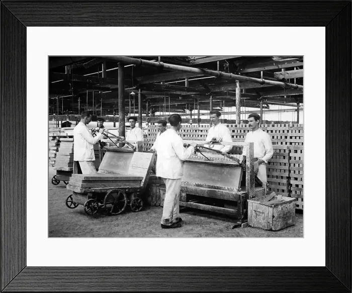 Framed Print : Cutting soap into bars, Port Sunlight, early 1900s Framed Print : Cutting soap into bars, Port Sunlight, early 1900s
