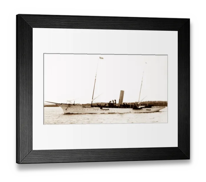 Framed Print : Sir Thomas Lipton's Steam Yacht Erin, early 1900s Framed Print : Sir Thomas Lipton's Steam Yacht Erin, early 1900s