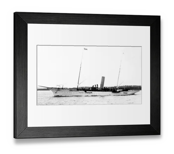 Framed Print : Thomas Lipton acht, Erin Framed Print : Thomas Lipton acht, Erin