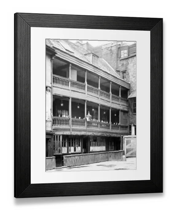 Framed Print : The George Inn, Southwark, London, Victorian period Framed Print : The George Inn, Southwark, London, Victorian period