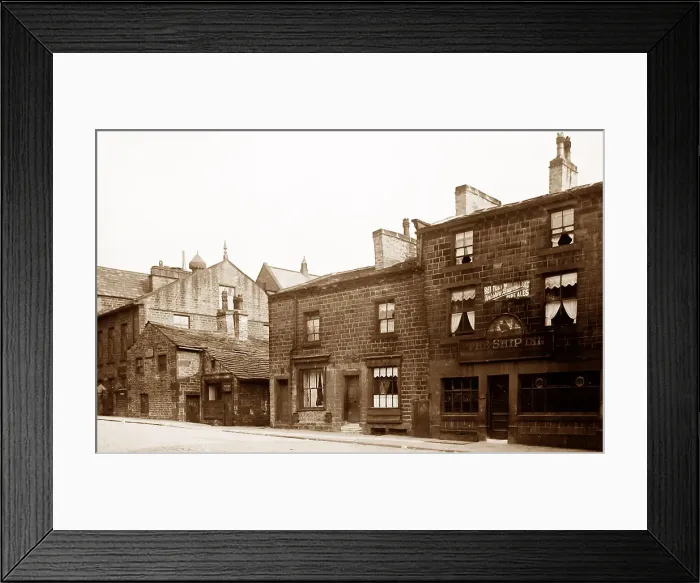 Framed Print : Ship Inn, West Lane, Keighley Framed Print : Ship Inn, West Lane, Keighley