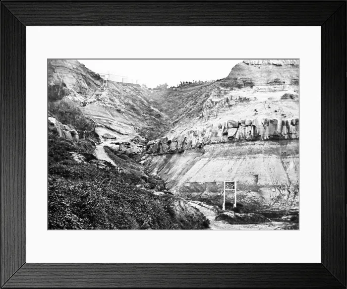 Framed Print : Upper Chine, Blackgang Chine, Isle of Wight Framed Print : Upper Chine, Blackgang Chine, Isle of Wight