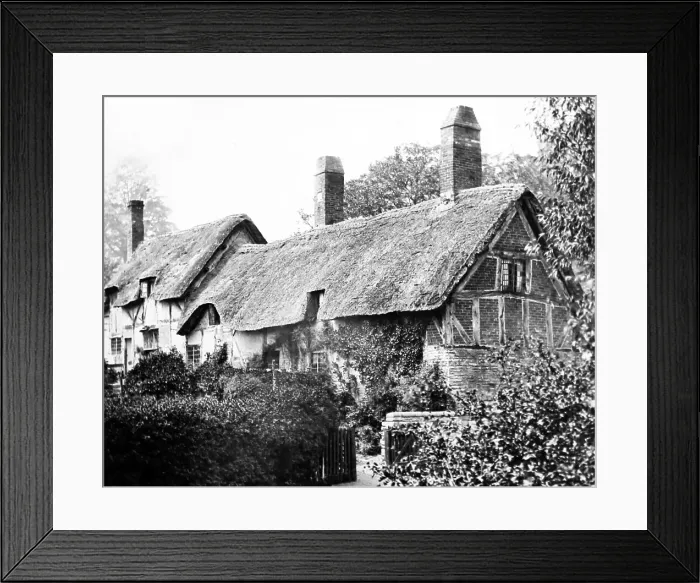 Framed Print : Anne Hathaways Cottage, Stratford upon Avon Framed Print : Anne Hathaways Cottage, Stratford upon Avon