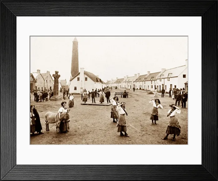 Framed Print : Irish village, Franco British White City Exhibition Framed Print : Irish village, Franco British White City Exhibition