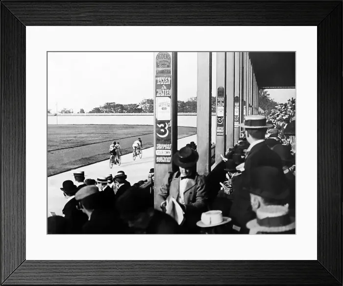 Framed Print : Cycle race, New Brighton Framed Print : Cycle race, New Brighton