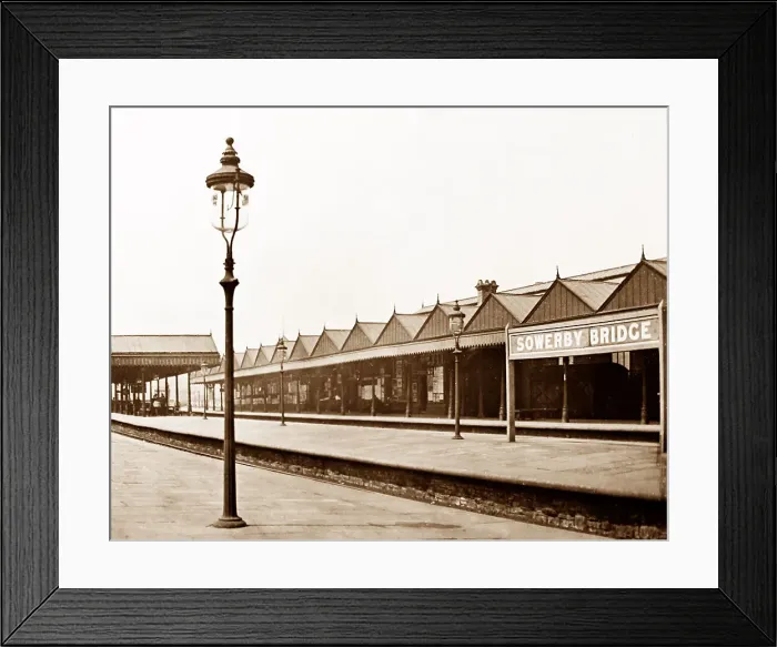 Framed Print : Sowerby Bridge Railway Station Framed Print : Sowerby Bridge Railway Station