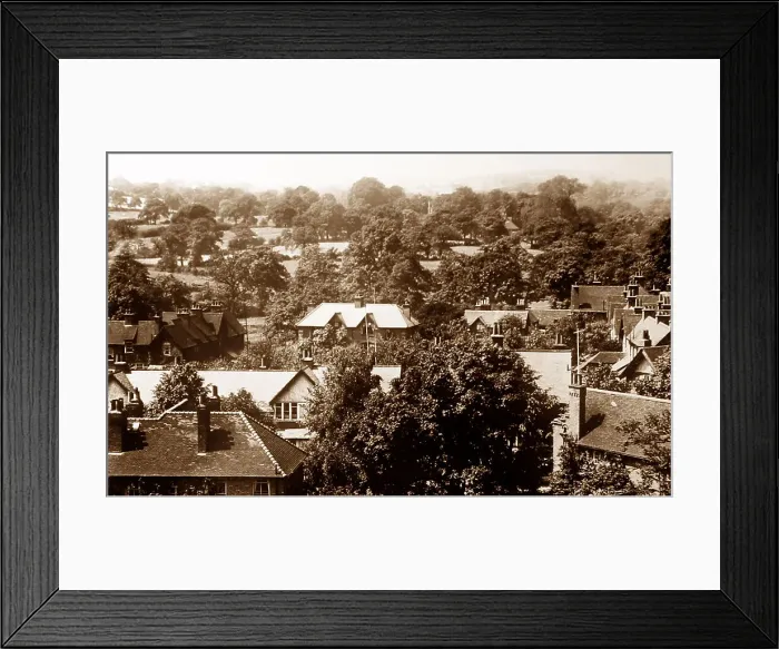 Framed Print : Bournville Village in the 1920s Framed Print : Bournville Village in the 1920s