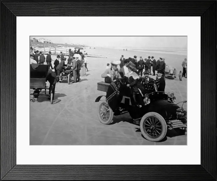 Framed Print : Daytona Beach Racetrack, USA, early 1900s Framed Print : Daytona Beach Racetrack, USA, early 1900s
