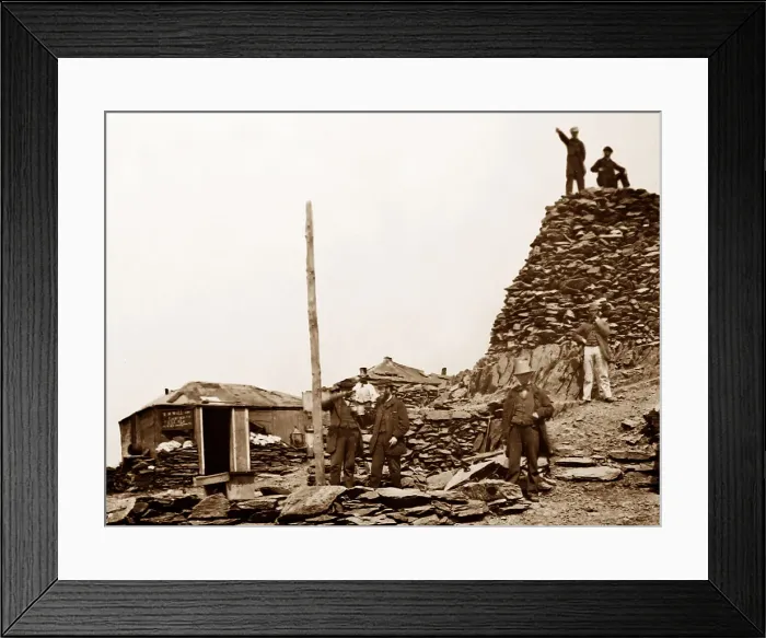 Framed Print : The Summit of Mount Snowdon, Wales, Victorian period Framed Print : The Summit of Mount Snowdon, Wales, Victorian period