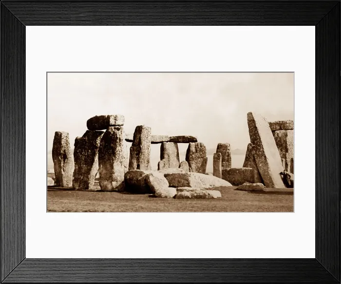 Framed Print : Stonehenge, early 1900s Framed Print : Stonehenge, early 1900s