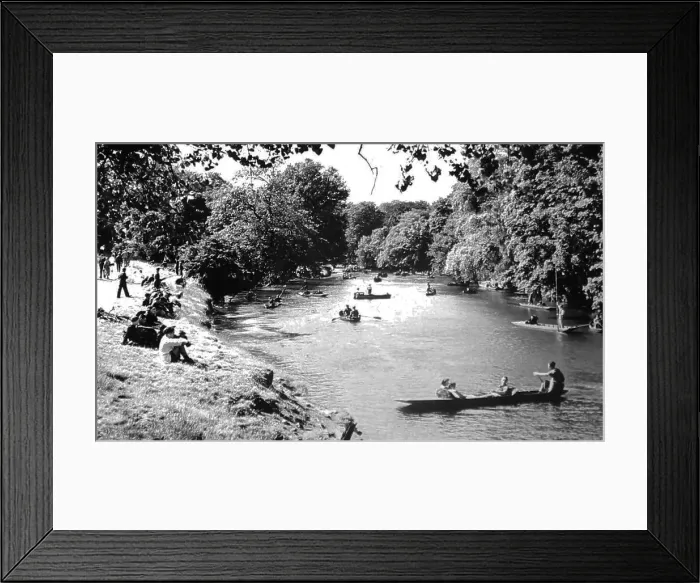 Framed Print : Knaresborough in the 1930s Framed Print : Knaresborough in the 1930s
