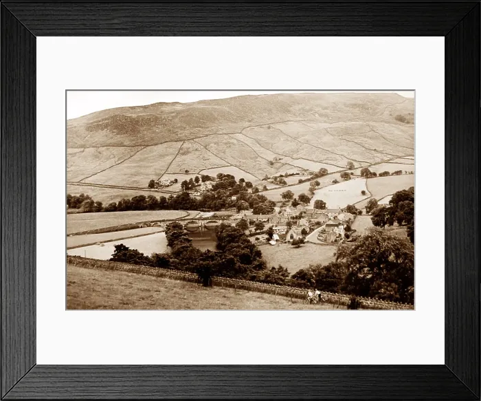 Framed Print : Burnsall in the 1930s Framed Print : Burnsall in the 1930s