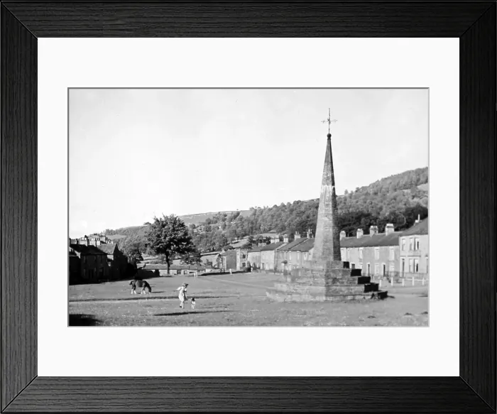 Framed Print : West Burton in the 1930s Framed Print : West Burton in the 1930s