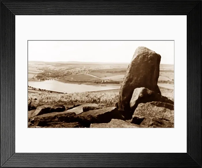 Framed Print : Leighton Reservoir, Masham Moor in the 1930s Framed Print : Leighton Reservoir, Masham Moor in the 1930s