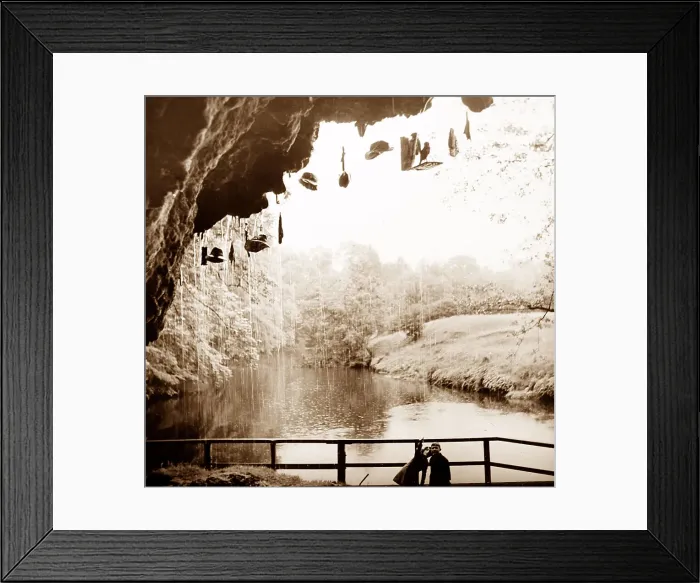 Framed Print : Knaresborough Dropping Well in the 1930s Framed Print : Knaresborough Dropping Well in the 1930s
