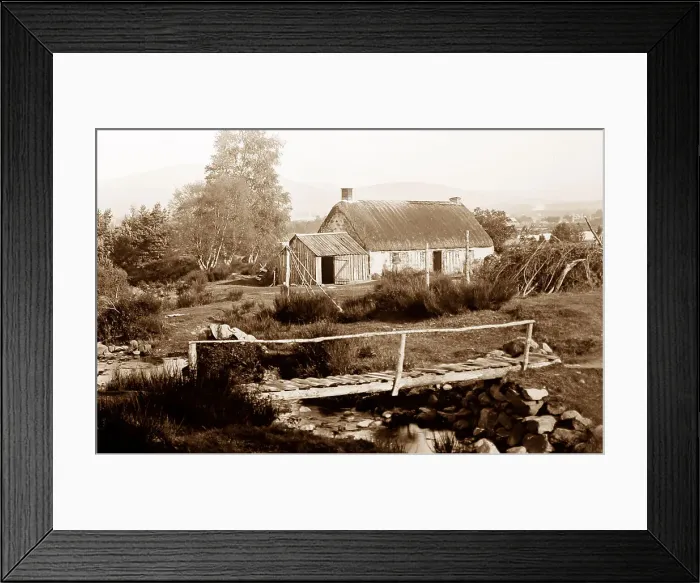 Framed Print : Cottage at Aboyne, Scotland Framed Print : Cottage at Aboyne, Scotland