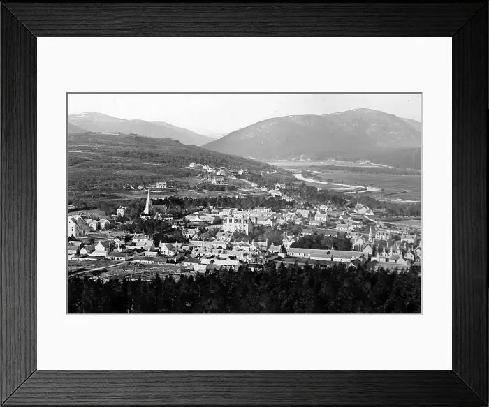 Framed Print : Braemar, Scotland, Victorian period Framed Print : Braemar, Scotland, Victorian period