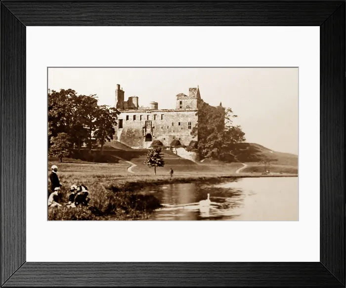 Framed Print : Linlithgow Palace, Scotland Framed Print : Linlithgow Palace, Scotland