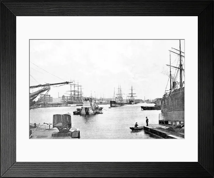 Framed Print : Victorian Dock, London, early 1900s Framed Print : Victorian Dock, London, early 1900s