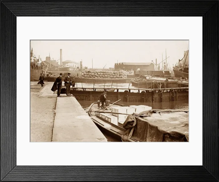 Framed Print : A Lock, London docks, early 1900s Framed Print : A Lock, London docks, early 1900s