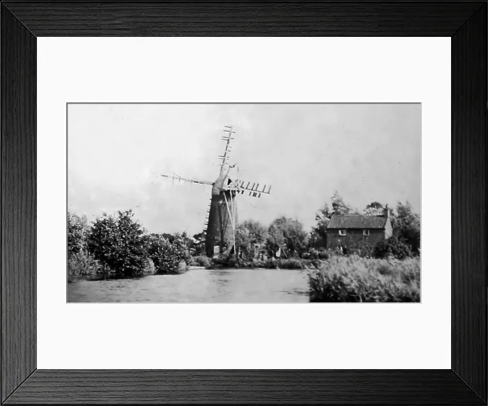 Framed Print : Hunsett Windmill, early 1900s Framed Print : Hunsett Windmill, early 1900s
