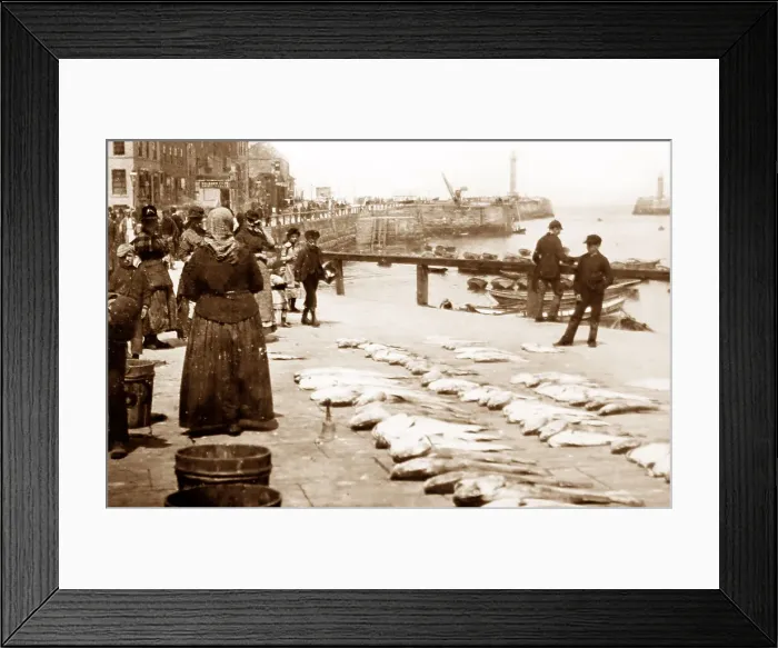 Framed Print : A fishwife selling fish on the quayside, Victorian period Framed Print : A fishwife selling fish on the quayside, Victorian period