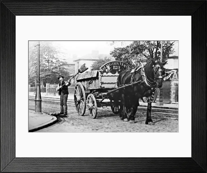 Framed Print : Street Cleaning, Islington, North London Framed Print : Street Cleaning, Islington, North London