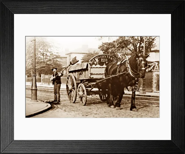 Framed Print : Street Cleaning, Islington, North London Framed Print : Street Cleaning, Islington, North London