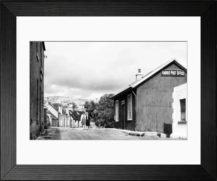 Framed Print : Post Office on the Isle of Harris, 1940s / 50s Framed Print : Post Office on the Isle of Harris, 1940s / 50s
