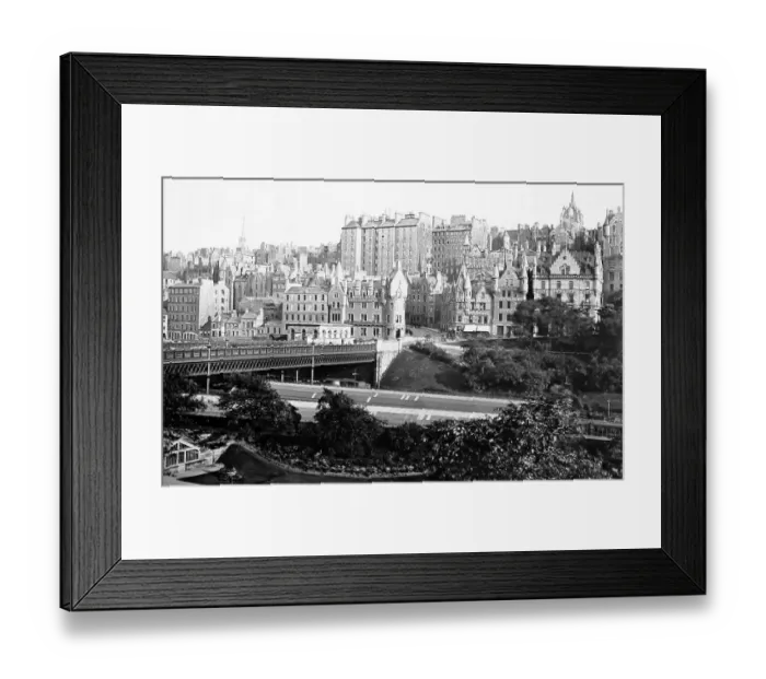 Framed Print : Old Town Edinburgh from Princes Street, Victorian period Framed Print : Old Town Edinburgh from Princes Street, Victorian period