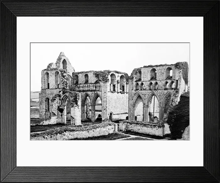 Framed Print : Dundrennan Abbey Framed Print : Dundrennan Abbey