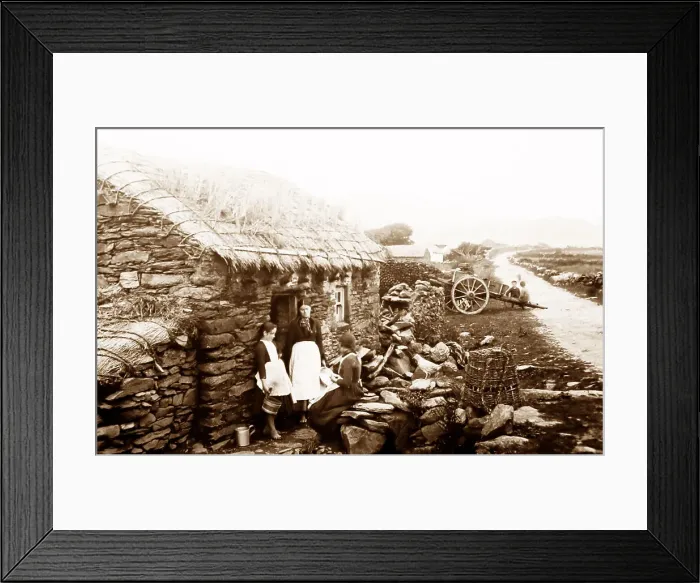 Framed Print : Family dwelling in Glencolmcille, West of Ireland Framed Print : Family dwelling in Glencolmcille, West of Ireland