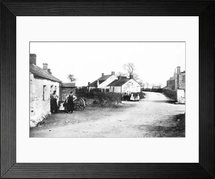 Framed Print : The Old Smithy, Gretna Green, early 1900s Framed Print : The Old Smithy, Gretna Green, early 1900s